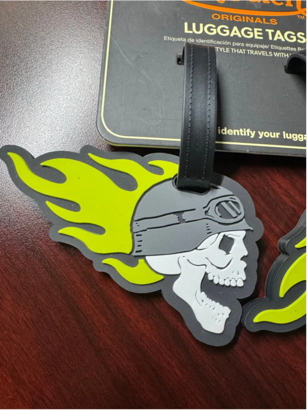 Von Dutch Skull Flame Luggage Tags Set of 2 Neon Green Black